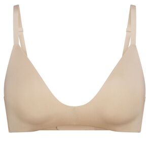 SKIMS Kim Kardashian Wireless Form Lightly Lined Bra in Clay Nude Size 32C